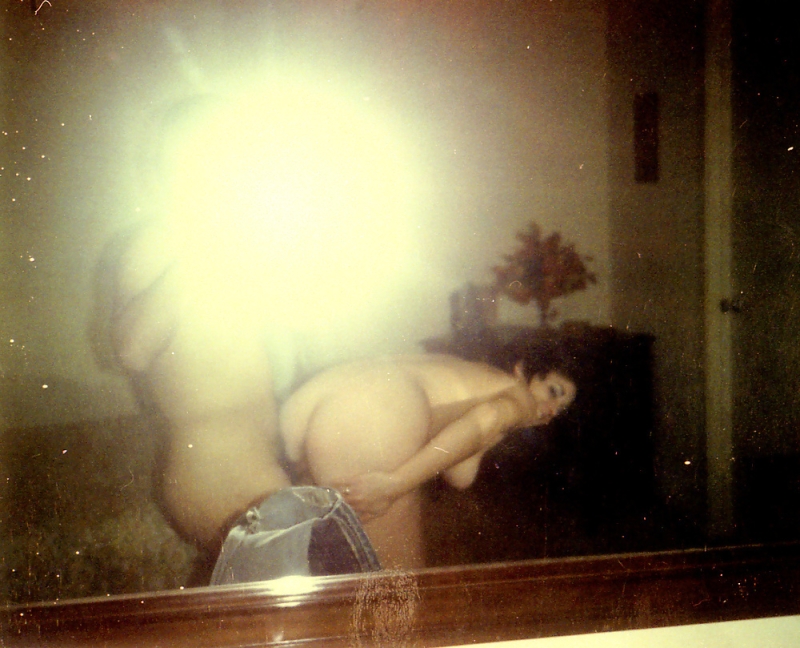Ню домашнее на фотопленке